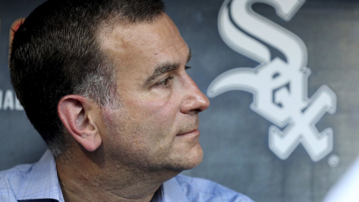 Chuck Garfien on X: Come on Jason Benetti T-shirt! Get the White Sox some  runs!!  / X