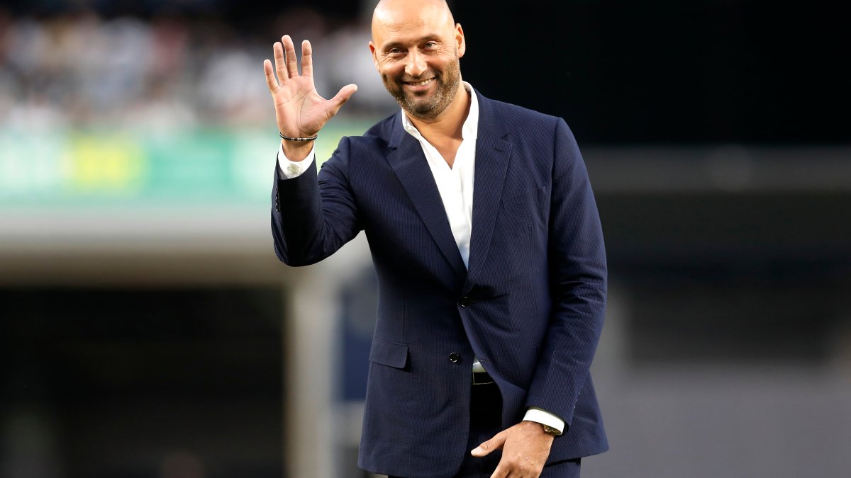 Derek Jeter wore two uniforms last night - NBC Sports