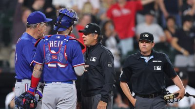 Rangers' Bochy calls play overturned at plate 'worst call he's