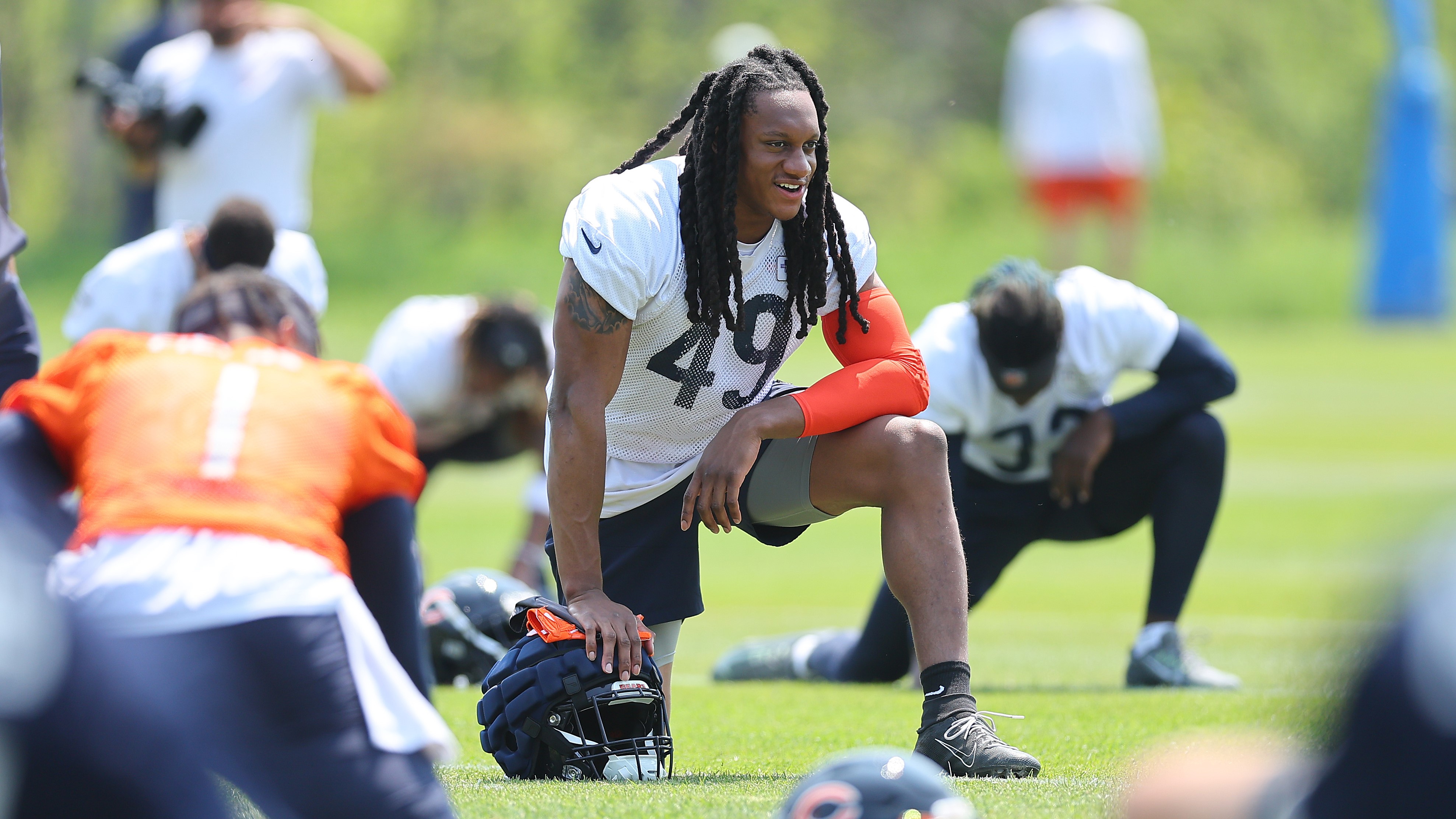 Chicago Bears training camp: Tremaine Edmunds leading already