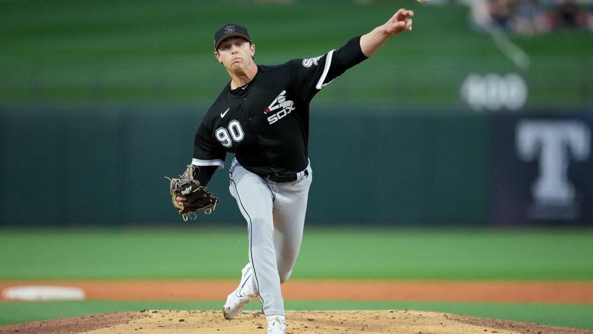 Declan Cronin of the Chicago White Sox throws a pitch on his MLB