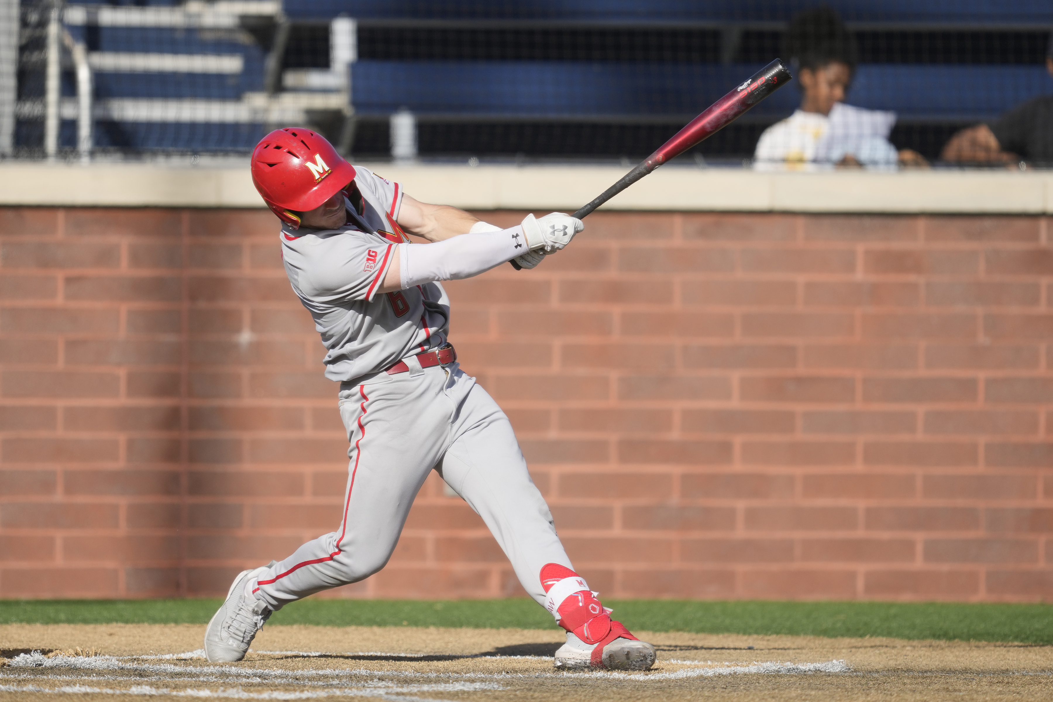 Philadelphia Phillies' Kyle Schwarber Nearly Makes History With Moonshot Home  Run - Fastball