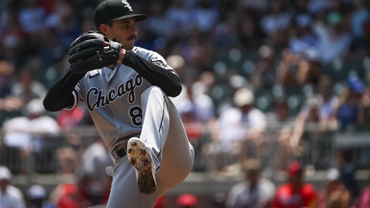 White Sox' first decision after Pedro Grifol hire is great news for Lucas  Giolito, Dylan Cease