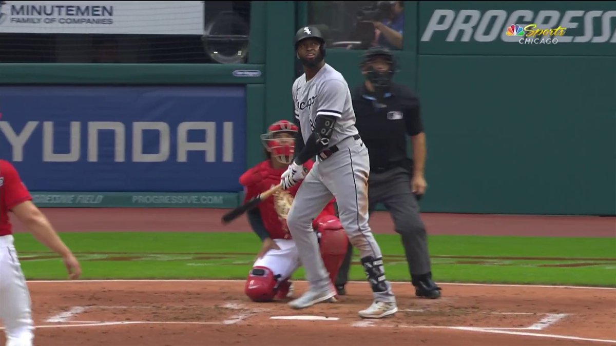 Luis Robert Jr. LAUNCH 🚀 His 5th home run in 5 games! 🎥: @nbcschicago