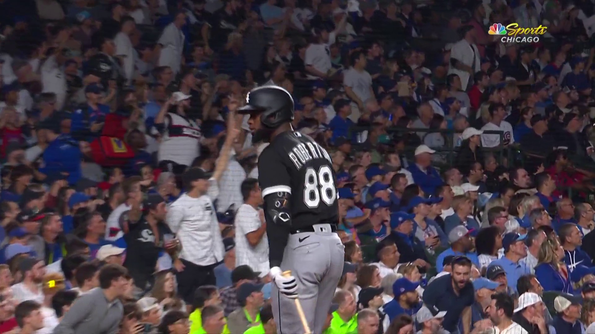 Luis Robert Jr. #88 of the Chicago White Sox runs back to the