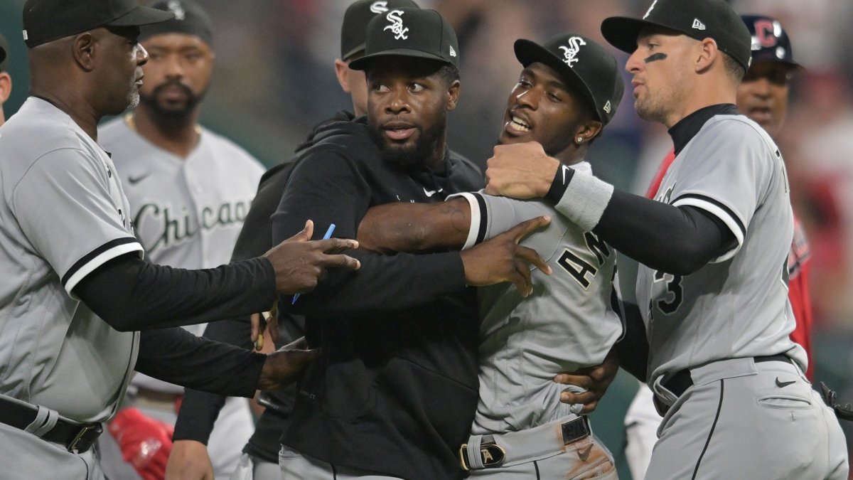 Tim Anderson: Chicago White Sox SS vows to be better after brawl