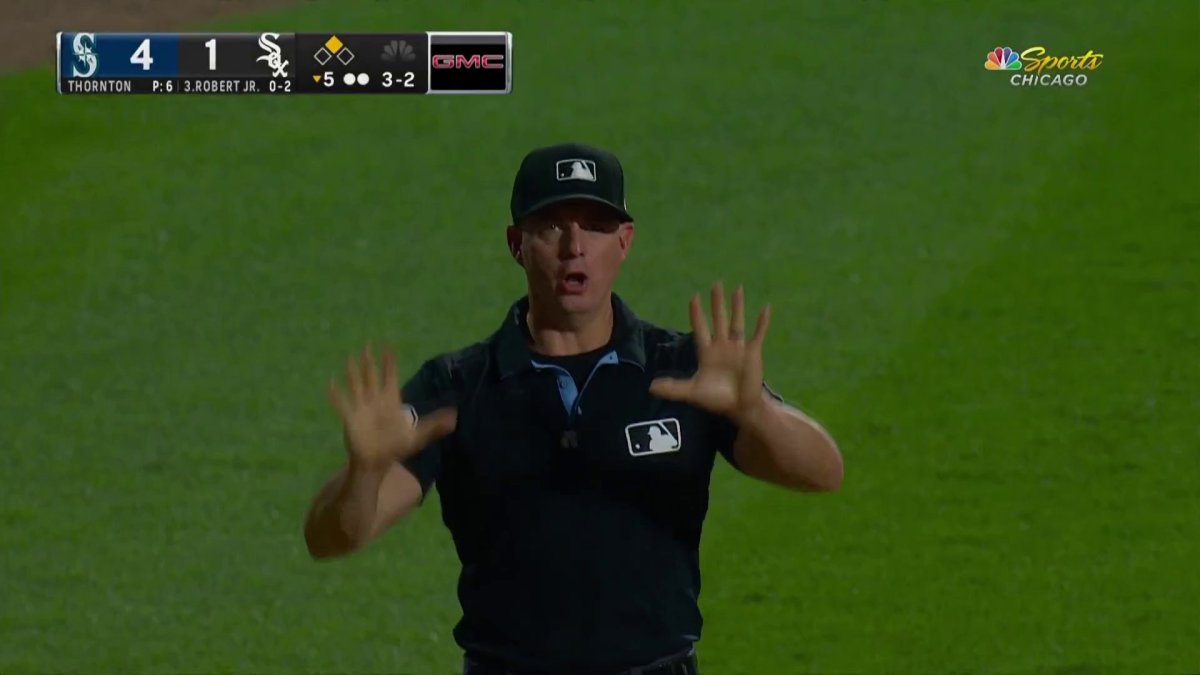 WATCH: Ump calls Luis Robert Jr.'s home run fair, changes his mind – NBC  Sports Chicago