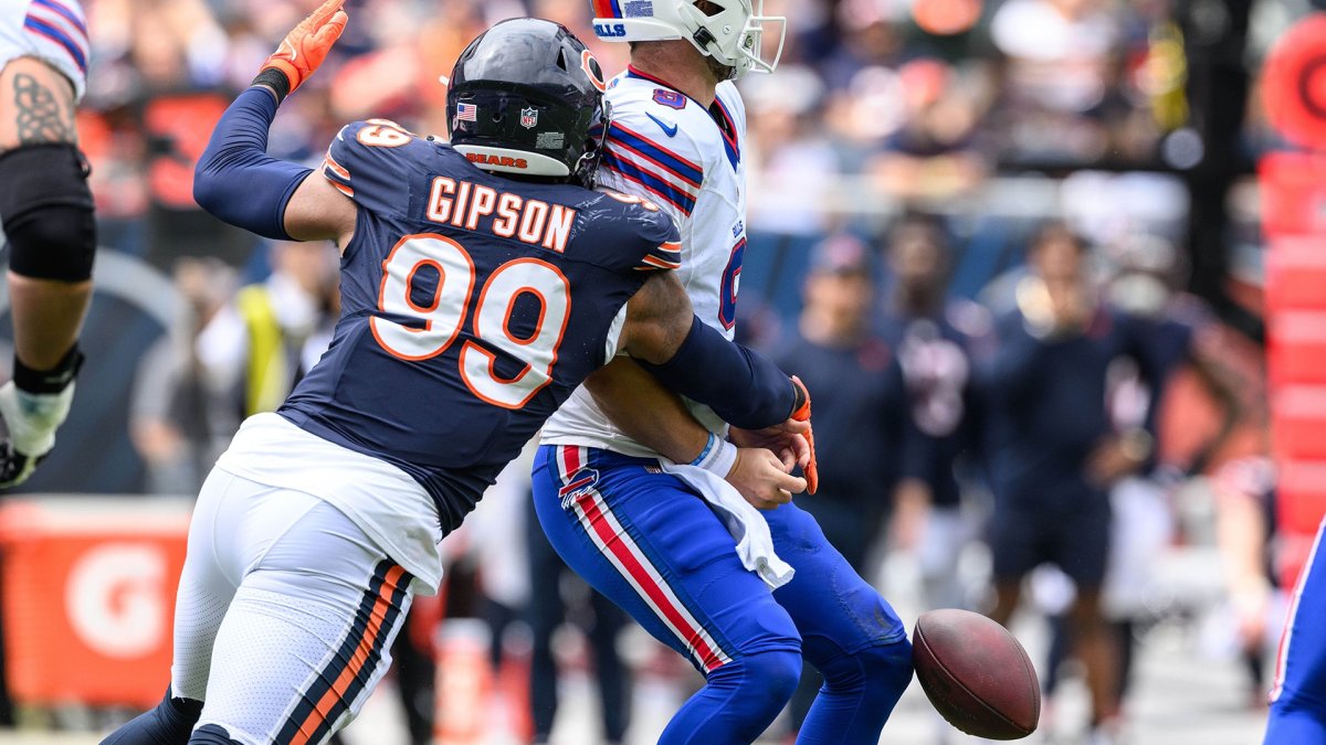 How Trevis Gipson's trade demand changes Bears' roster evaluation – NBC  Sports Chicago