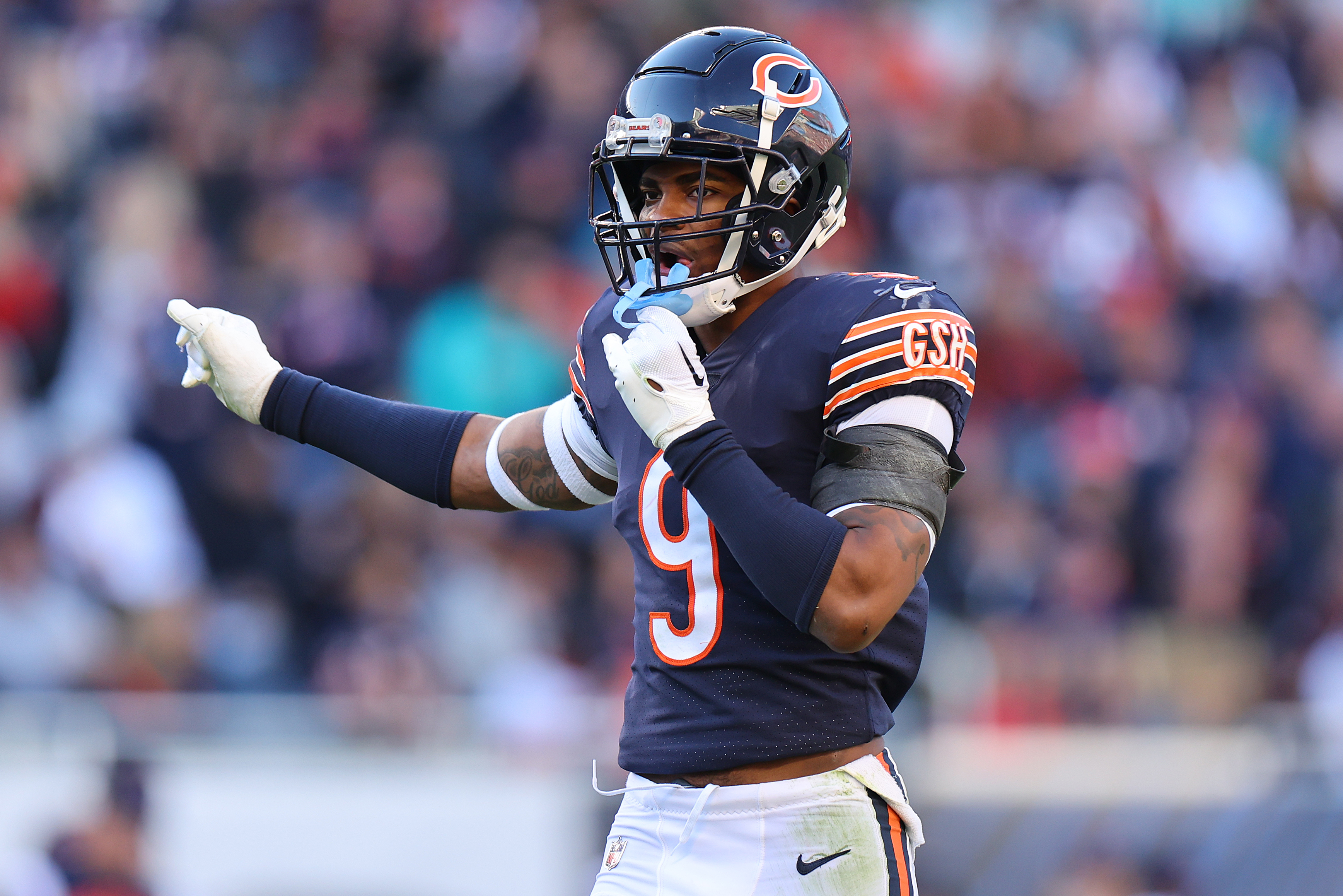 Brisker named Bears Rookie of the Year