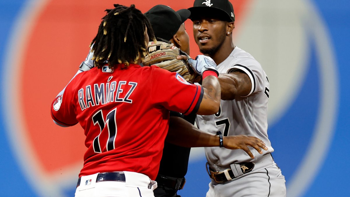 White Sox's Tim Anderson issues public apology on Instagram following  suspension for brawl – NBC Sports Chicago