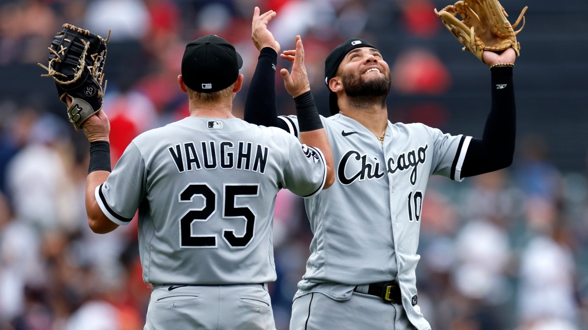 White Sox Throwing Back Once Again in 2013