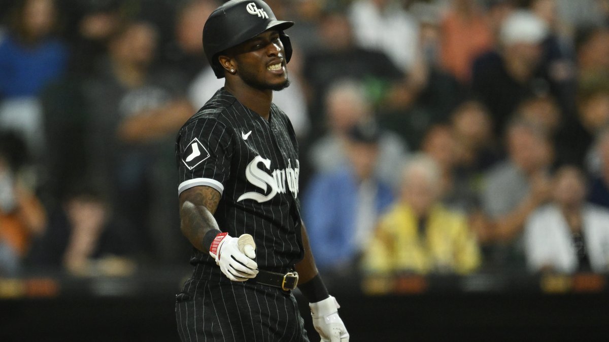 Tim Anderson apologizes on Instagram for José Ramírez incident