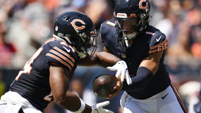 Bears' offense 'comfortable' despite limited time in preseason