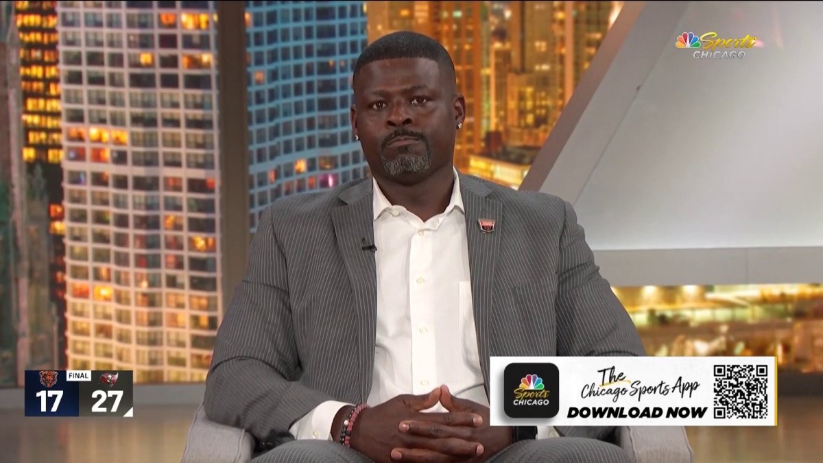 Former Bears DE Alex Brown standing out on NBC Sports Chicago's 'Football  Aftershow' - Chicago Sun-Times