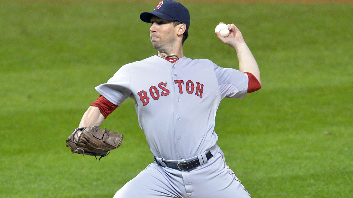 Report: Craig Breslow, Cubs assistant GM, interviews for Red Sox