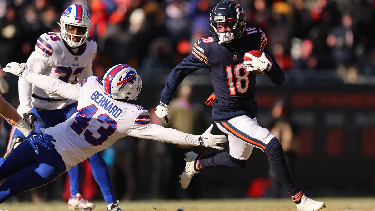 Bears release wide receivers Dante Pettis, Isaiah Ford – NBC Sports Chicago