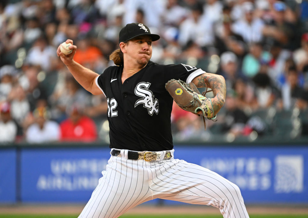 White Sox put starting pitcher Mike Clevinger on waivers - Chicago Sun-Times