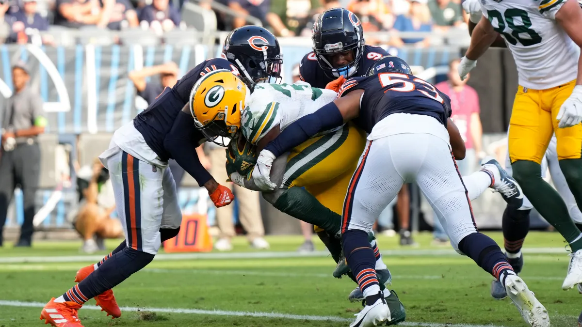 How to watch the Green Bay Packers at Chicago Bears this afternoon on Fox