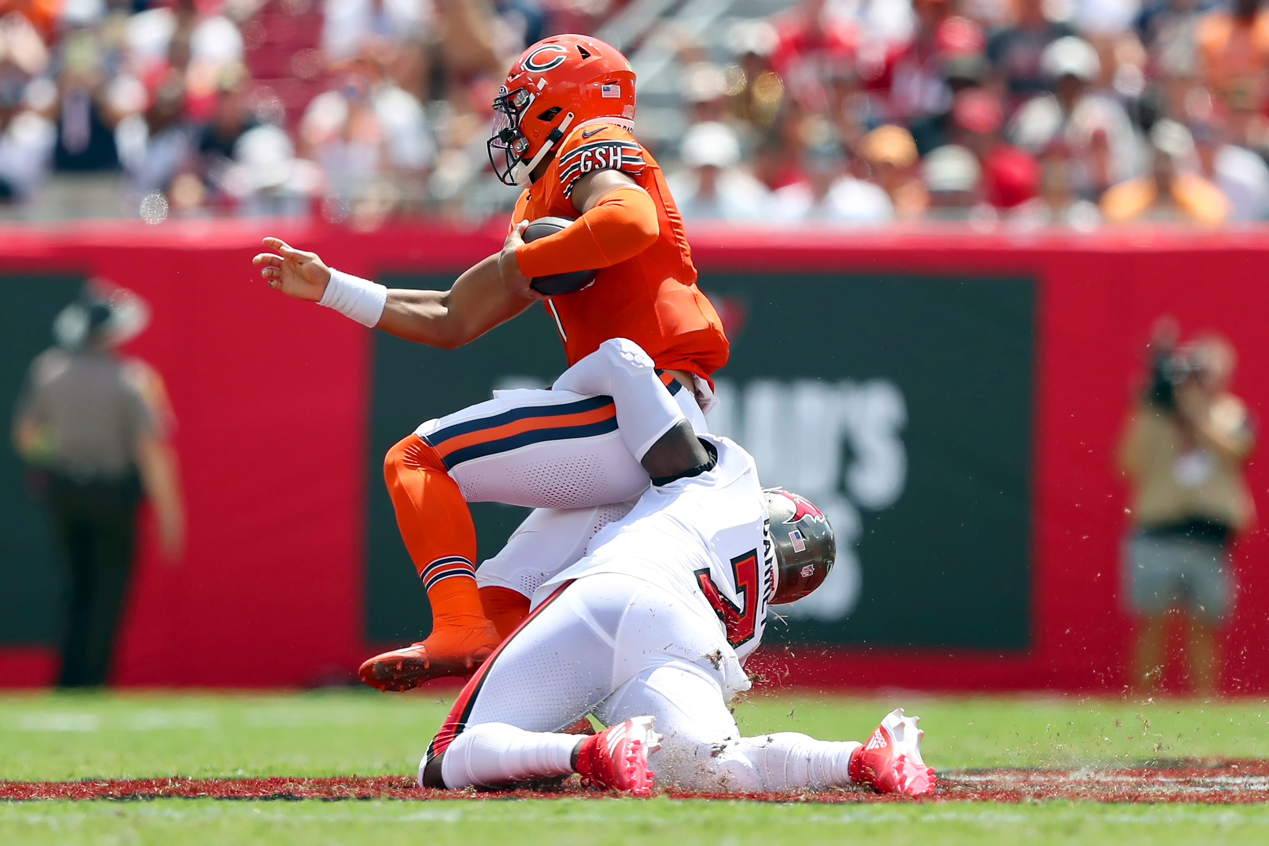 Justin Fields is taking control and showing 'overall awareness' in