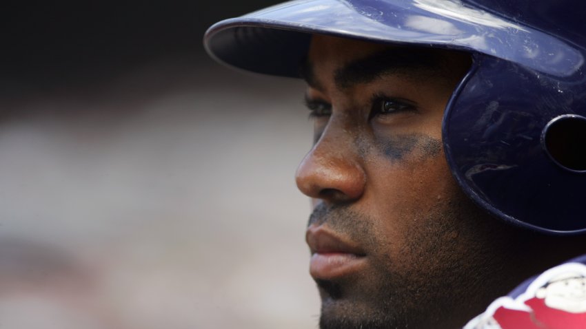 Gray lowers ERA to 2.84, helps Twins beat White Sox 4-0 to close on AL  Central title 