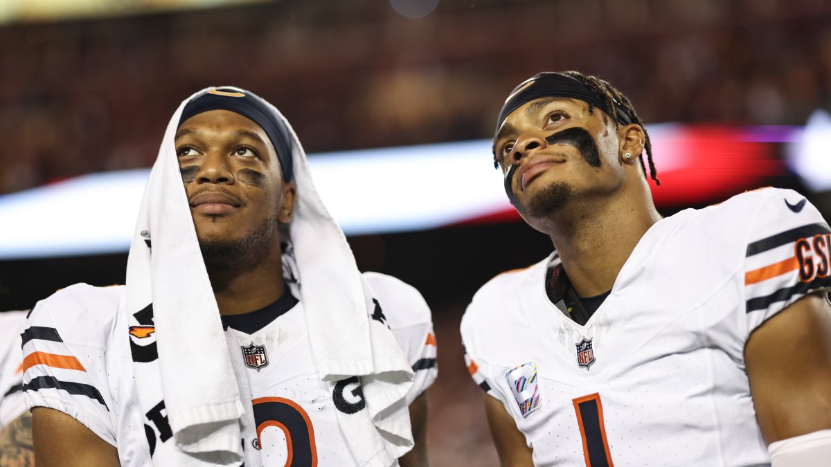 Bears QB Justin Fields: DJ Moore makes my job way easier – NBC Sports  Chicago