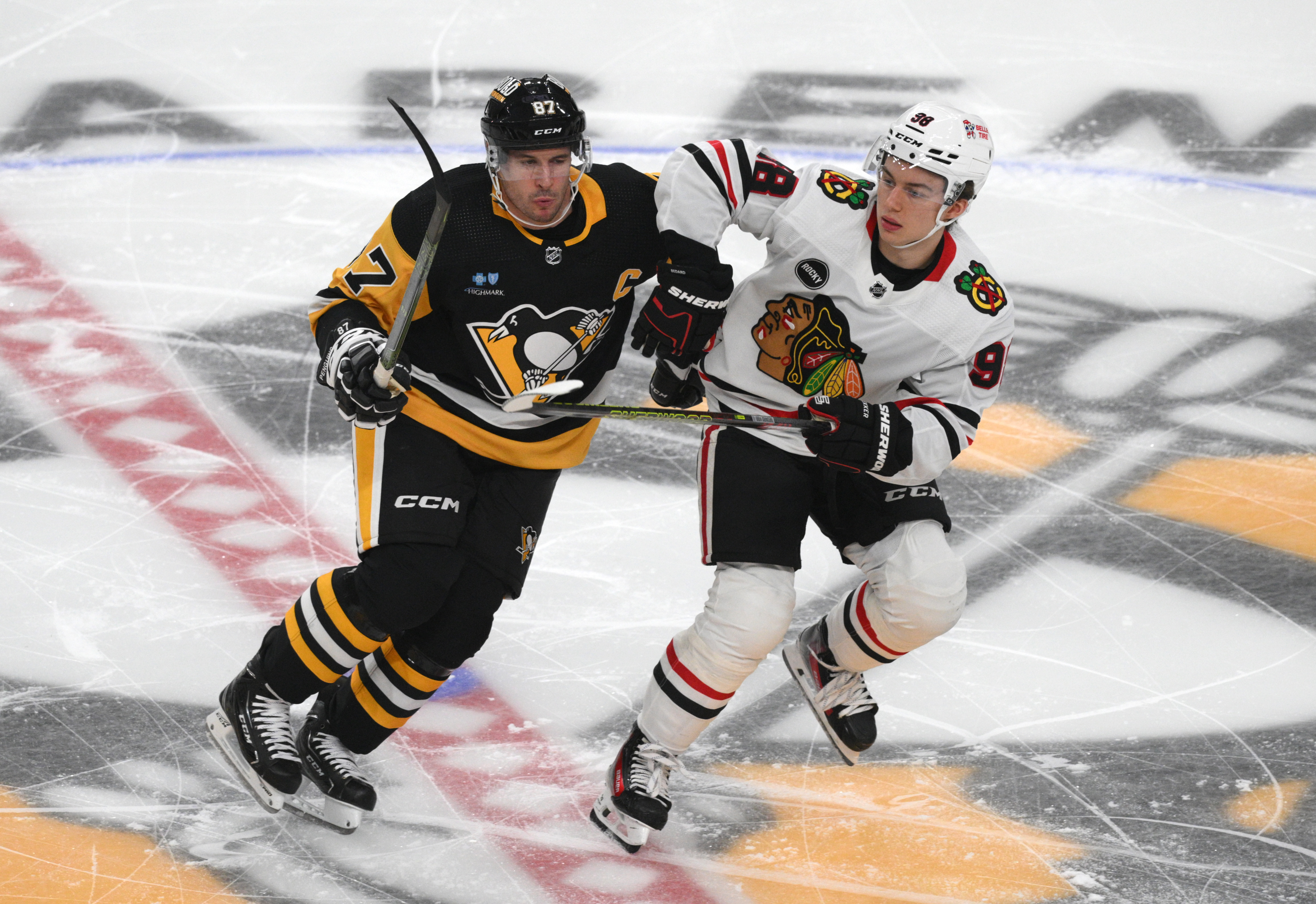 Bedard scores first NHL goal in Blackhawks' loss to Bruins - ESPN