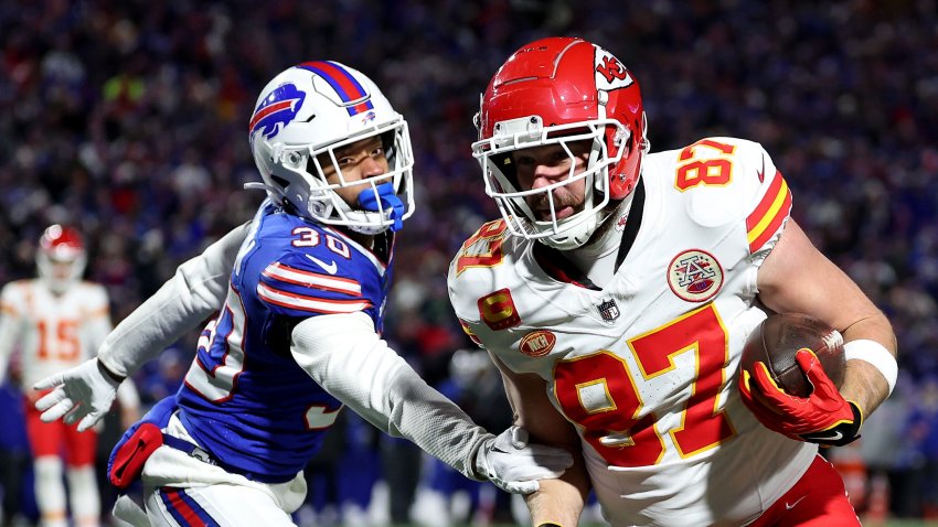 Chiefs' Patrick Mahomes hitting the road for first time in the