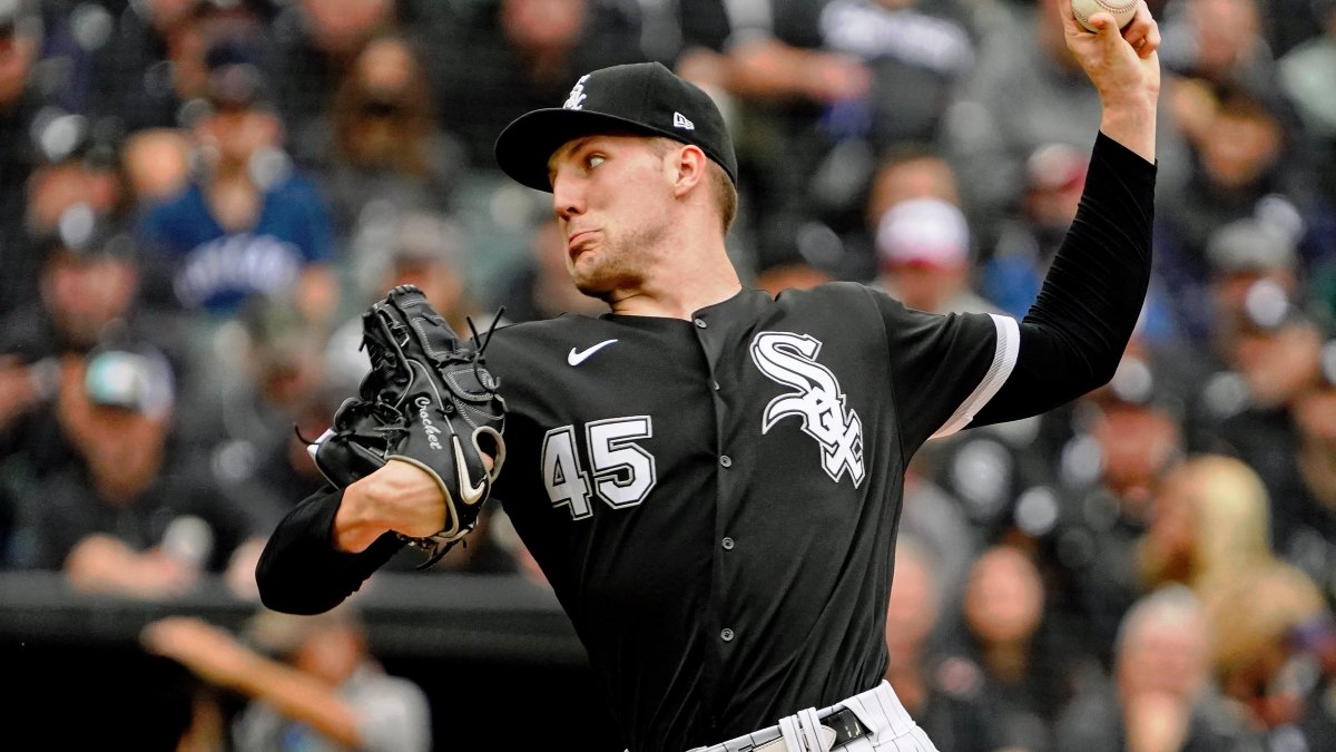 White Sox want Garrett Crochet to be starting pitcher in 2024 NBC