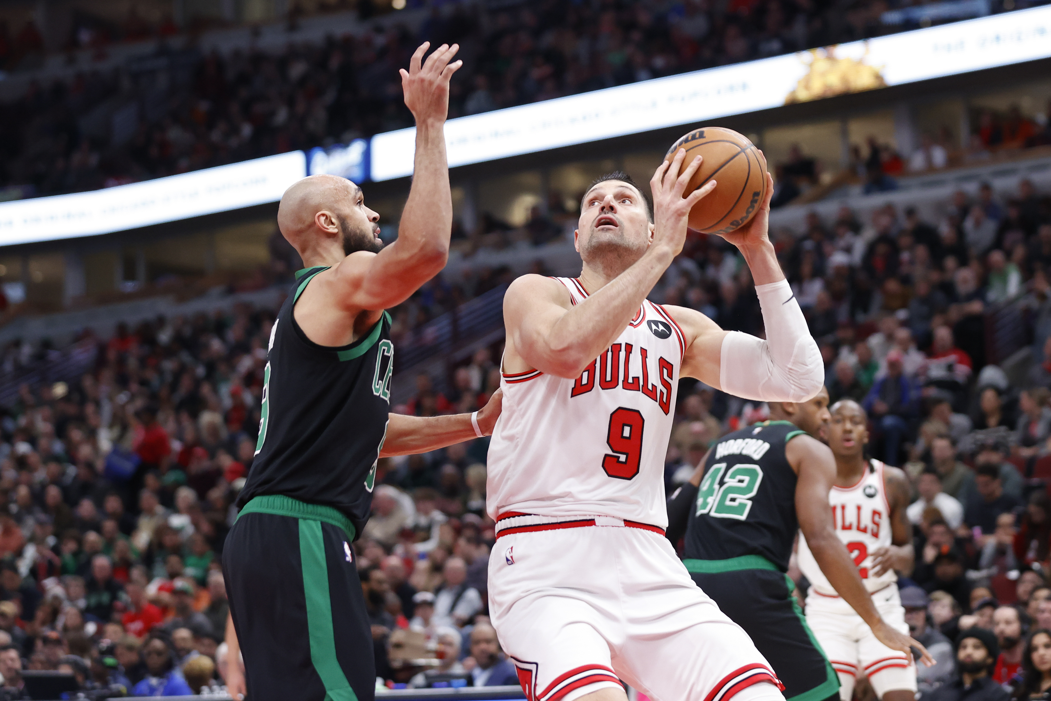 Chicago Bulls star Zach LaVine is going to have season-ending surgery on  his right foot - The San Diego Union-Tribune