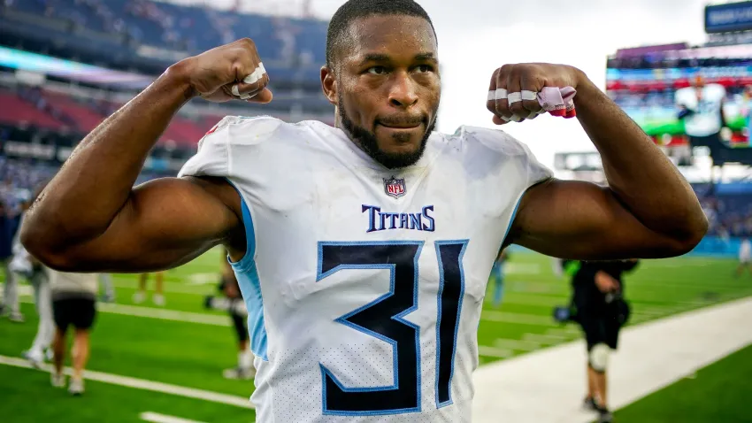 Tennessee Titans safety Kevin Byard (31) celebrates after defeating the Los Angeles Chargers 27-24 at Nissan Stadium in Nashville, Tenn., Sunday, Sept. 17, 2023.