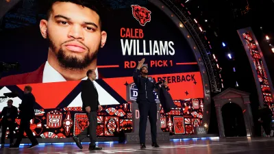 WATCH: Bears draft Caleb Williams with No. 1 pick