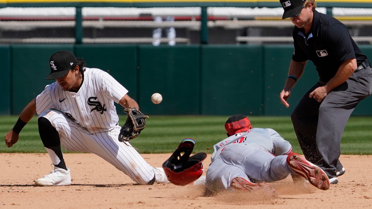 White Sox officially have worst start in 124-year franchise history through 15 games