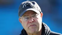 Panthers owner David Tepper stops into restaurant over draft sign