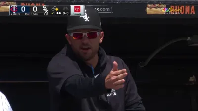 Umpire ejects White Sox coach, has hilarious response