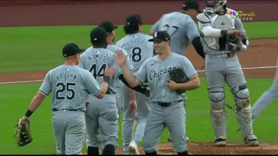 WATCH: White Sox get final out after 3-hour weather delay