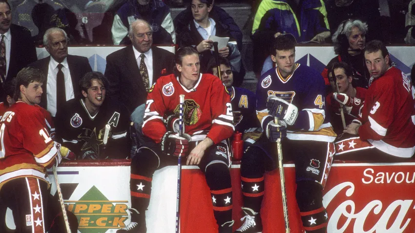 MONTREAL, QU – FEBRUARY 5: Jeremy Roenick #27 of the Chicago Blackhawks and the Campbell Conference All Stars looks on from the bench during the NHL All Star weekend on February 5, 1993 at the Montreal Forum in Montreal, Quebec. The Wales Conference won the game 16-6. (Photo by Focus on Sport/Getty Images)