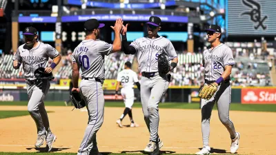 White Sox fall to Rockies in 14 innings