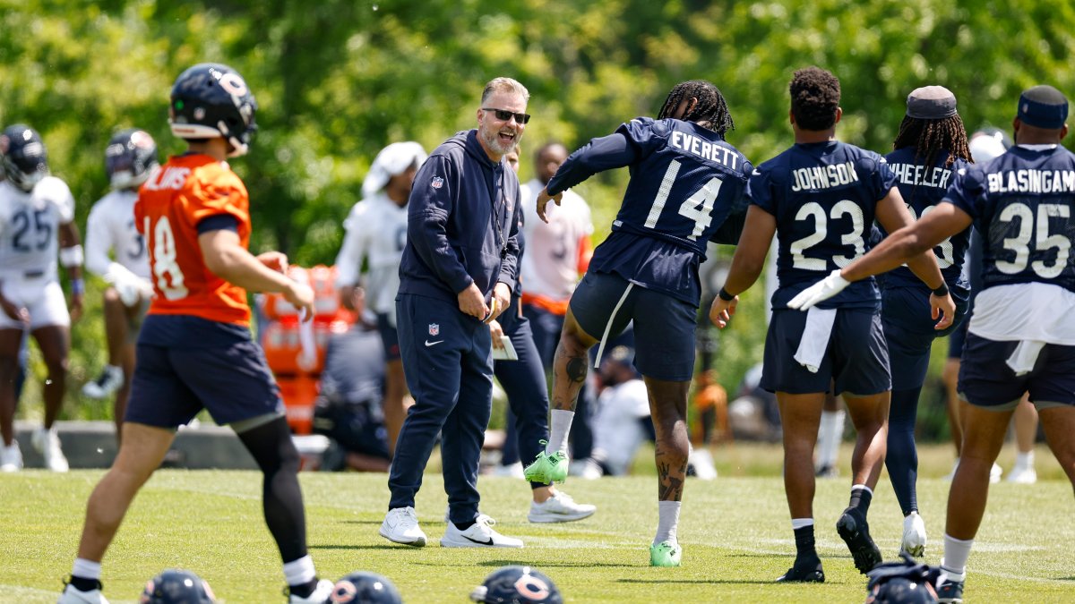 Bears’ 53man roster has two big question marks after cut day NBC