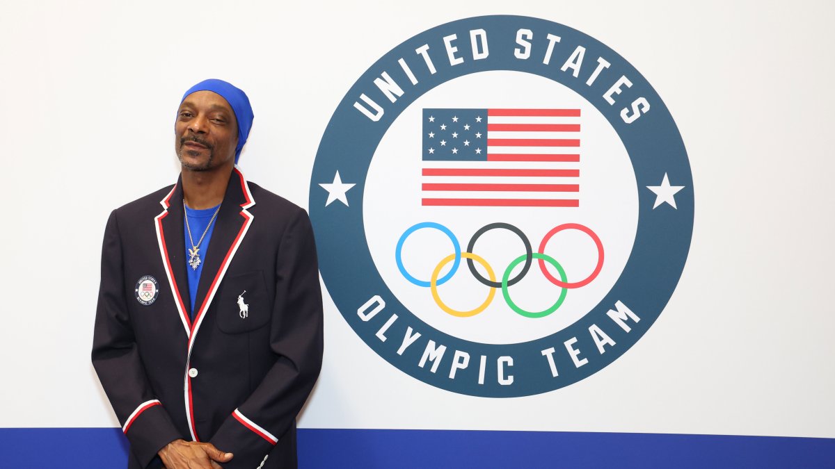 Snoop Dogg to carry Olympic torch ahead of Opening Ceremony NBC