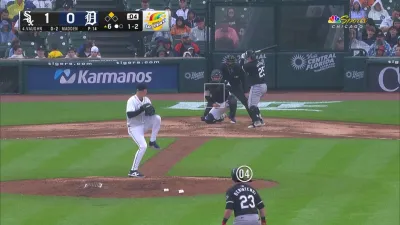 WATCH: Andrew Vaughn extends White Sox' lead vs. Tigers