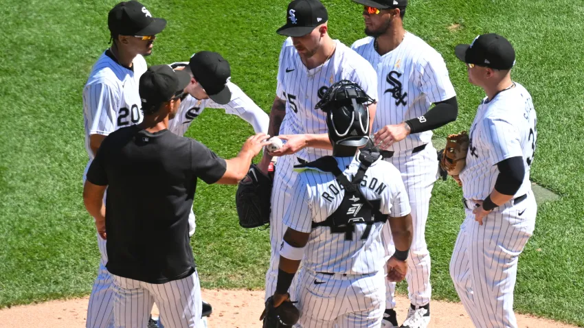 CHICAGO, ILLINOIS – SEPTEMBER 01: Interim manager Grady Sizemore #24 of the Chicago White Sox removes Garrett Crochet #45 of the Chicago White Sox during the fourth inning of a game against the New York Mets at Guaranteed Rate Field on September 01, 2024 in Chicago, Illinois. (Photo by Nuccio DiNuzzo/Getty Images)