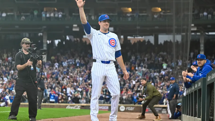 CHICAGO, ILLINOIS – SEPTEMBER 28: Starting pitcher Kyle Hendricks #28 of the Chicago Cubs waves to the crowd after being relieved in the eighth inning against the Cincinnati Reds at Wrigley Field on September 28, 2024 in Chicago, Illinois. (Photo by Quinn Harris/Getty Images)