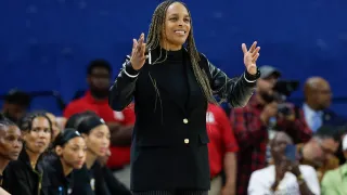 Jun 23, 2024; Chicago, Illinois, USA; Chicago Sky head coach Teresa Weatherspoon reacts during the second half of a basketball game against the Indiana Fever at Wintrust Arena. Mandatory Credit: Kamil Krzaczynski-USA TODAY Sports