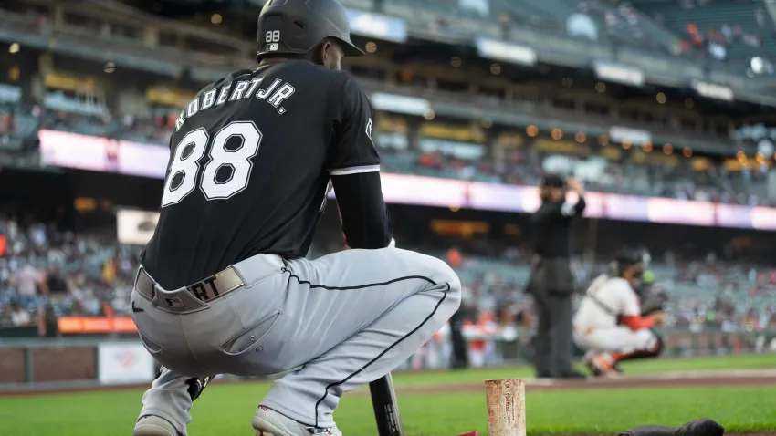 Aug 20, 2024; San Francisco, California, USA;  Chicago White Sox outfielder Luis Robert Jr. (88) prepares his bat during the first inning against the San Francisco Giants at Oracle Park. Mandatory Credit: Stan Szeto-USA TODAY Sports