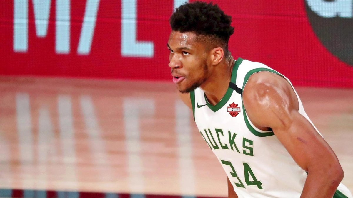 Giannis Antetokounmpo Says He Can't Rule Out Playing For The Chicago Bulls  Eventually: Down The Line, You Never Know. Maybe I Play For Chicago. -  Fadeaway World