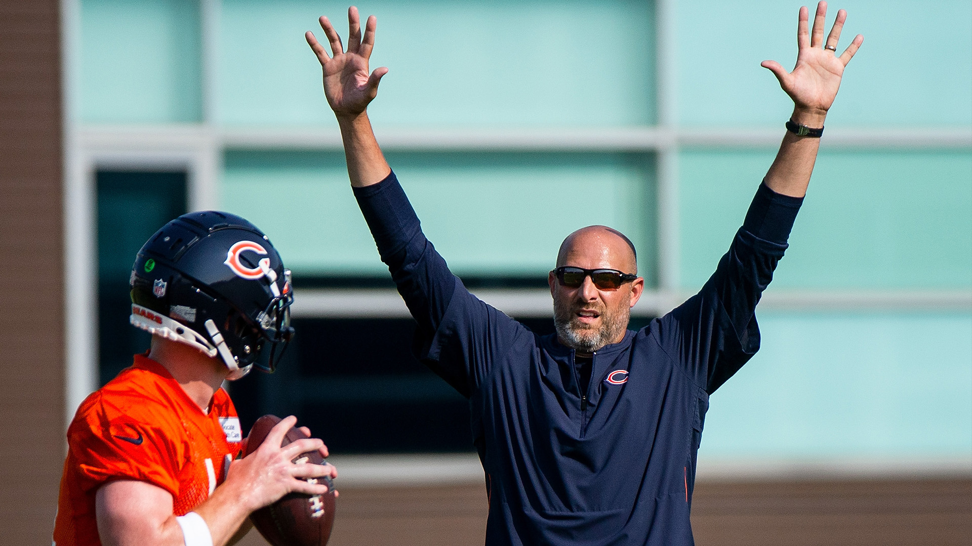 Chicago Bears' Training Camp Kicks Off at Halas Hall with Open