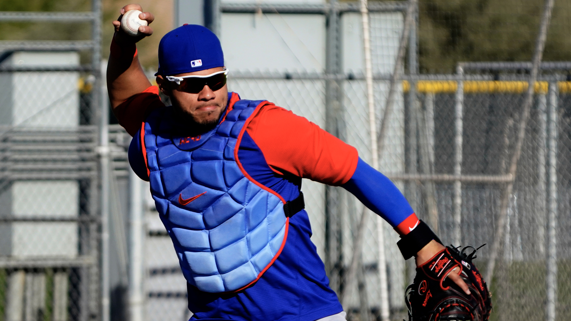 Cubs Catcher, Willson Contreras, addresses offseason trade rumors