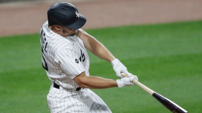 Engel gets big hit as White Sox top Twins 3-1