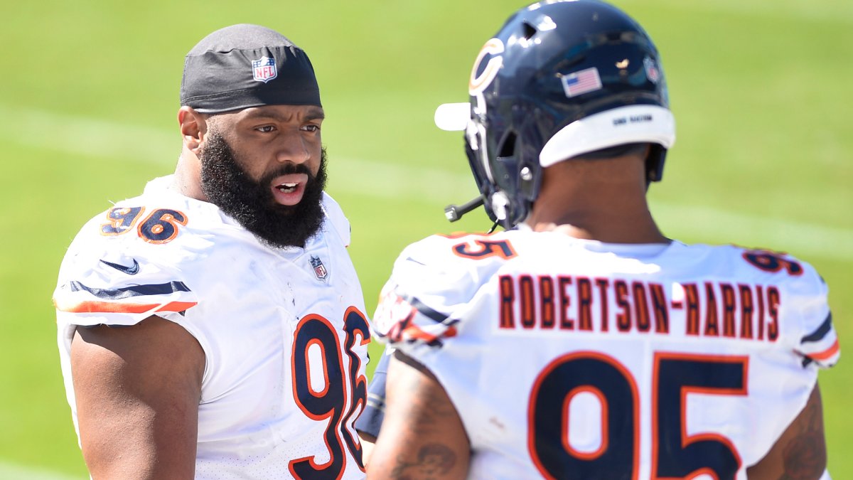 Bears' Akiem Hicks doesn't believe any windows closing – NBC Sports Chicago