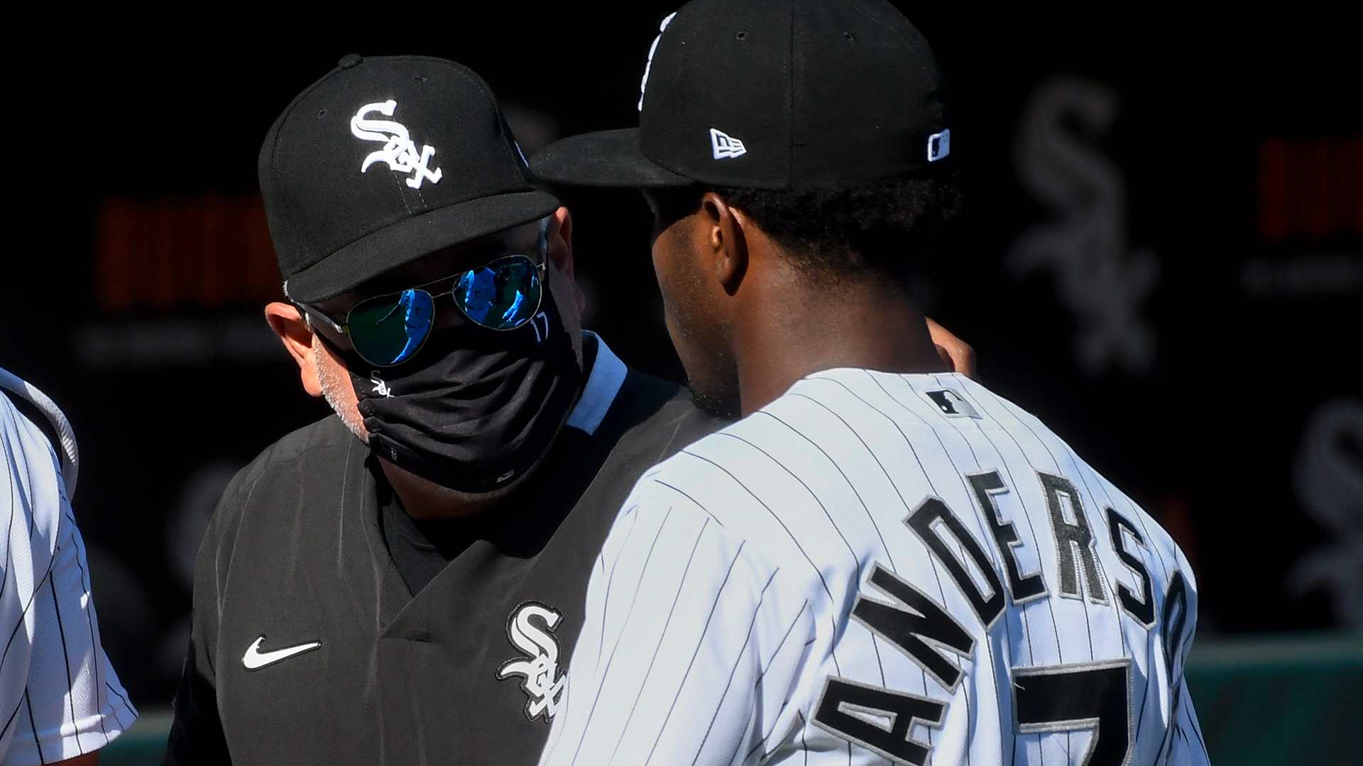 White Sox complete sweep of Tigers